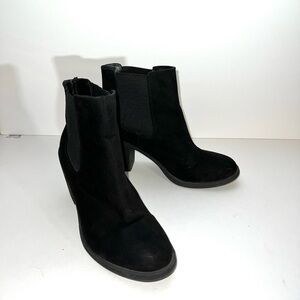 H&M Black Suede Ankle Boots Bootie